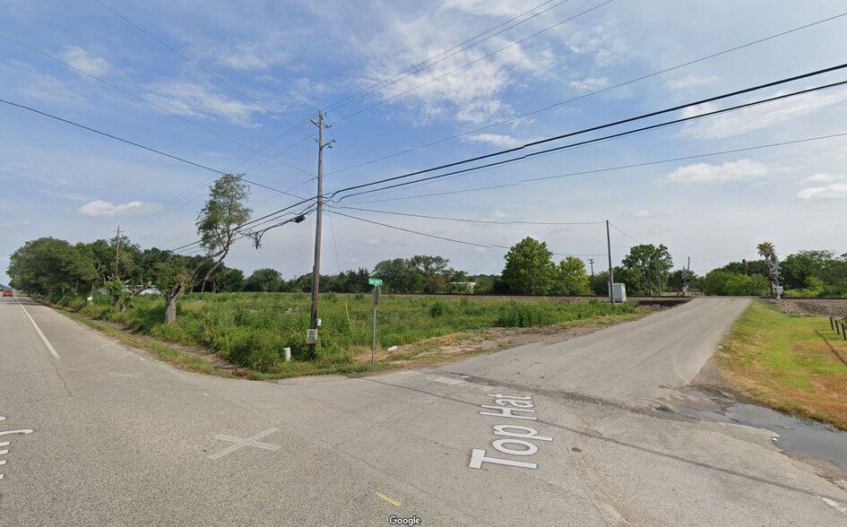 0 Highway 6 & Top Hat Rd, Alvin, TX for sale - Building Photo - Image 1 of 1