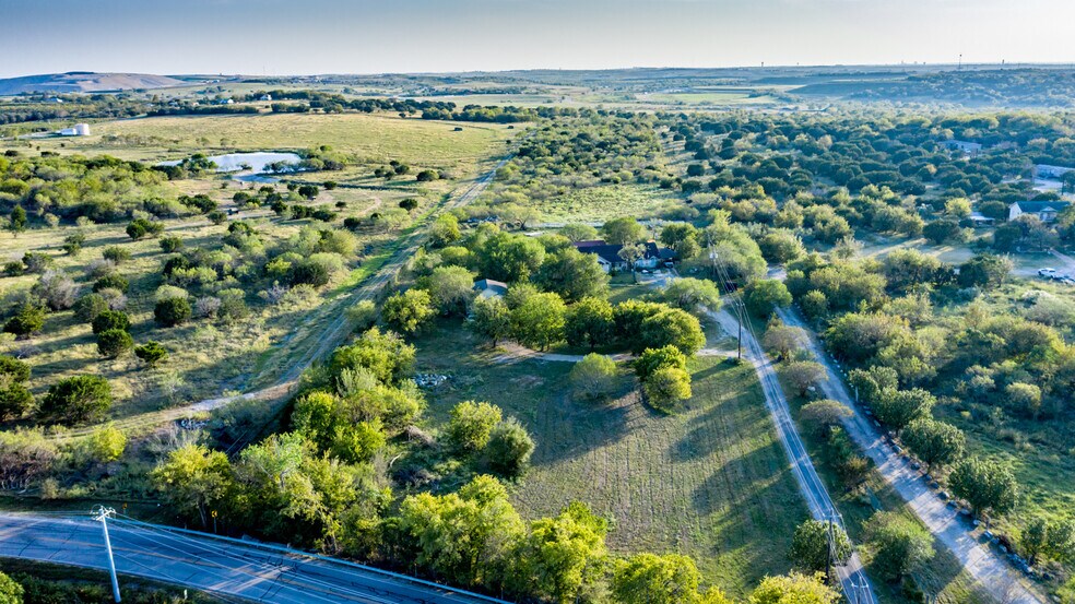 10258 Old Lockhart Rd, Austin, TX 78747