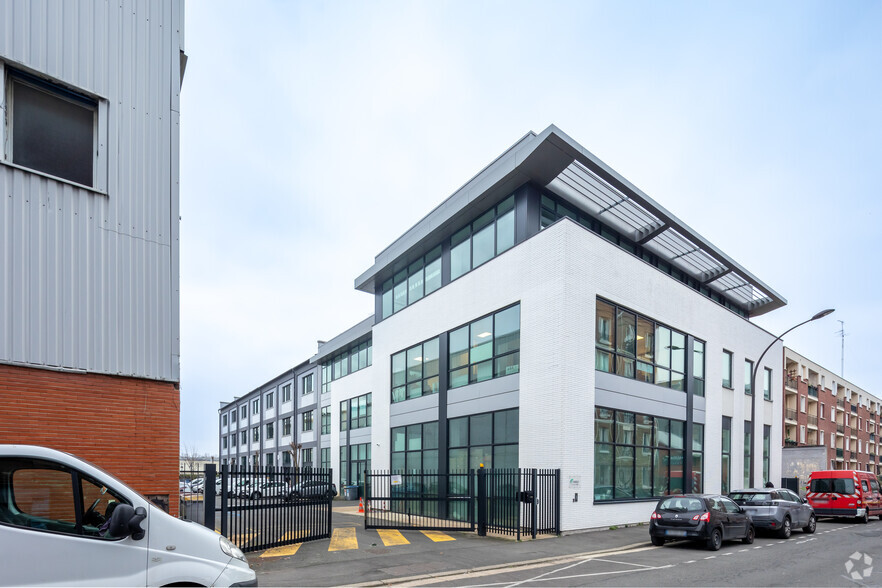 3 Rue Paul Mazy, Ivry-sur-Seine for lease - Primary Photo - Image 1 of 2