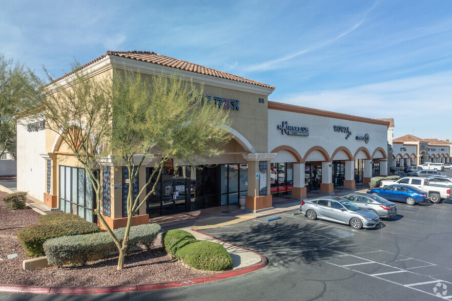 55-75 S Valle Verde Dr, Henderson, NV for lease - Building Photo - Image 1 of 23