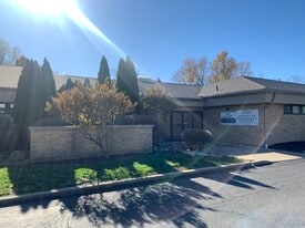 Higbee Avenue Professional Building - Live-Work Space