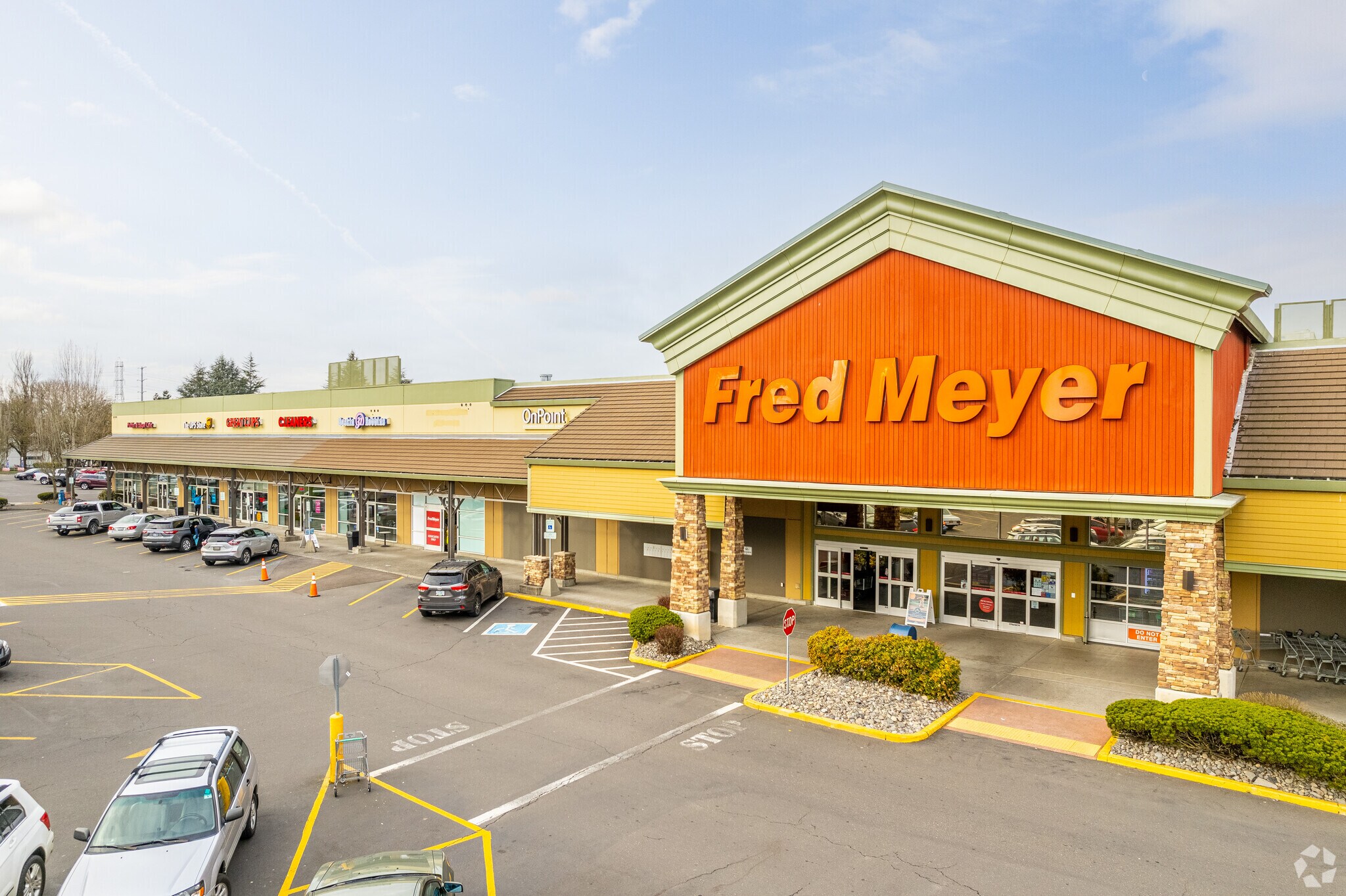 1599516065 SW Walker Rd, Beaverton, OR 97006 Fred Meyer Walker