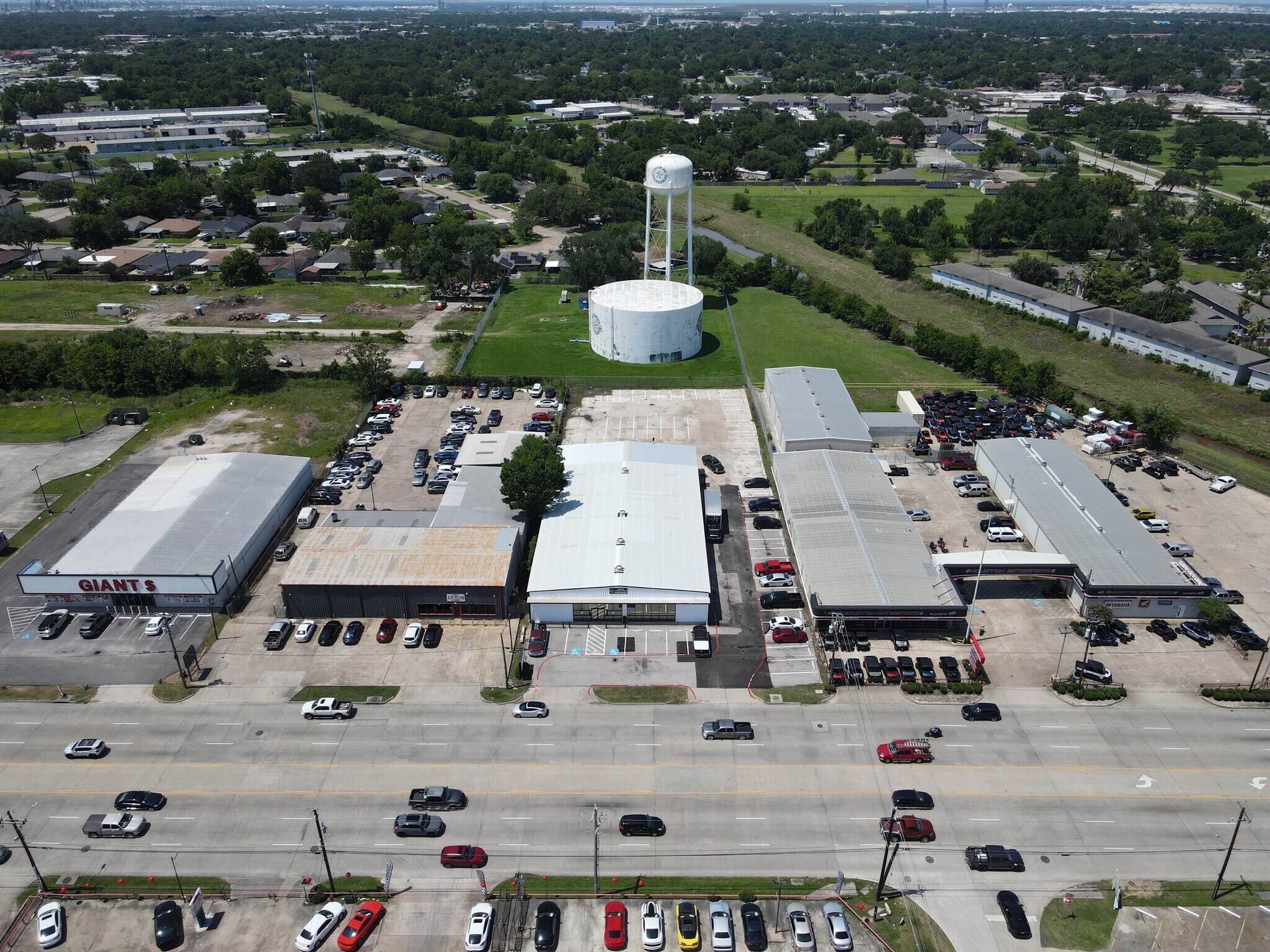 2825 Spencer Hwy, Pasadena, TX for sale Primary Photo- Image 1 of 1