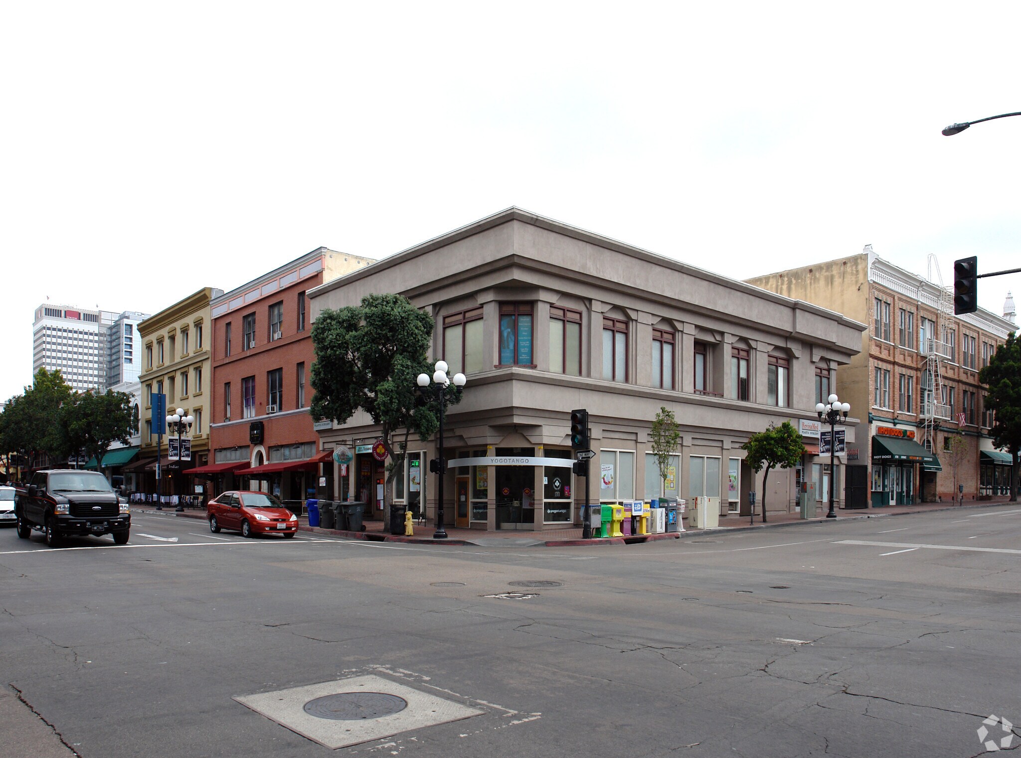 711 4th Ave, San Diego, CA for sale Primary Photo- Image 1 of 1