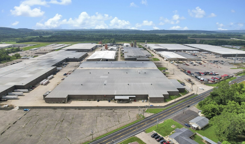 OLD STATE ROUTE 23, Waverly, OH for sale - Building Photo - Image 2 of 4