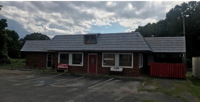 204 S Florida Ave, Chesnee, SC for sale - Building Photo - Image 1 of 1