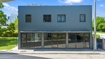 216 NW 11th St, Miami FL - Convenience Store
