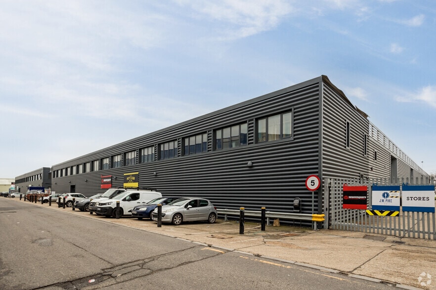 Nobel Rd, London, N18 3BH