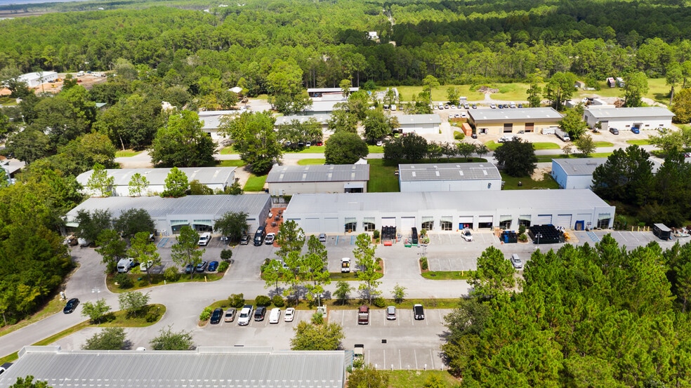 790 N Highway 393, Santa Rosa Beach, FL for lease - Primary Photo - Image 2 of 50
