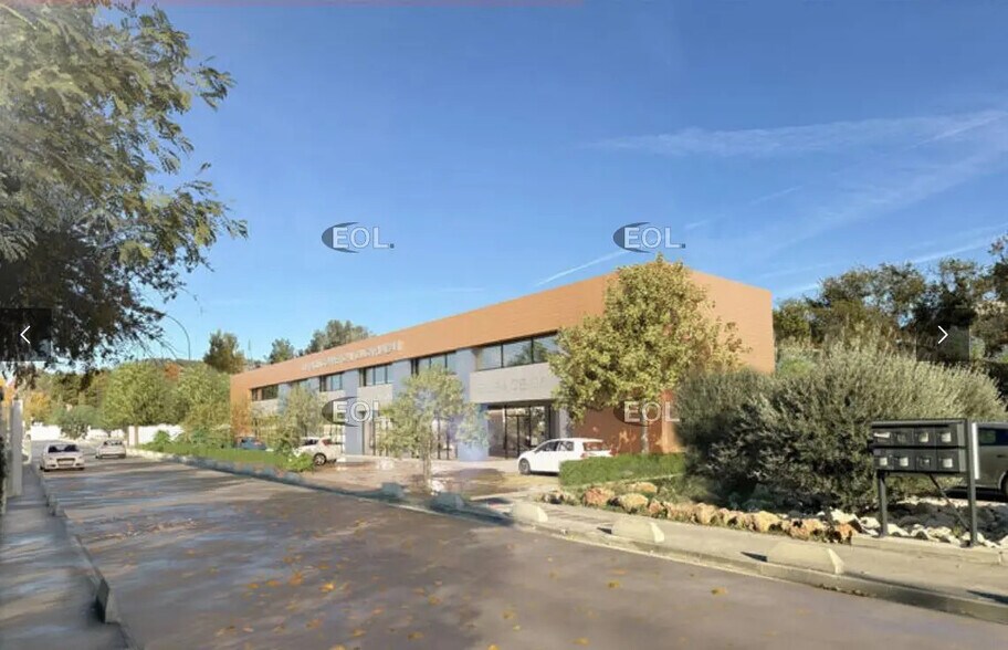 Flex in Roquevaire for lease - Building Photo - Image 2 of 7