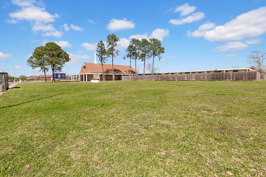 11503 Martin Luther King Blvd, Houston, TX for sale - Building Photo - Image 3 of 16