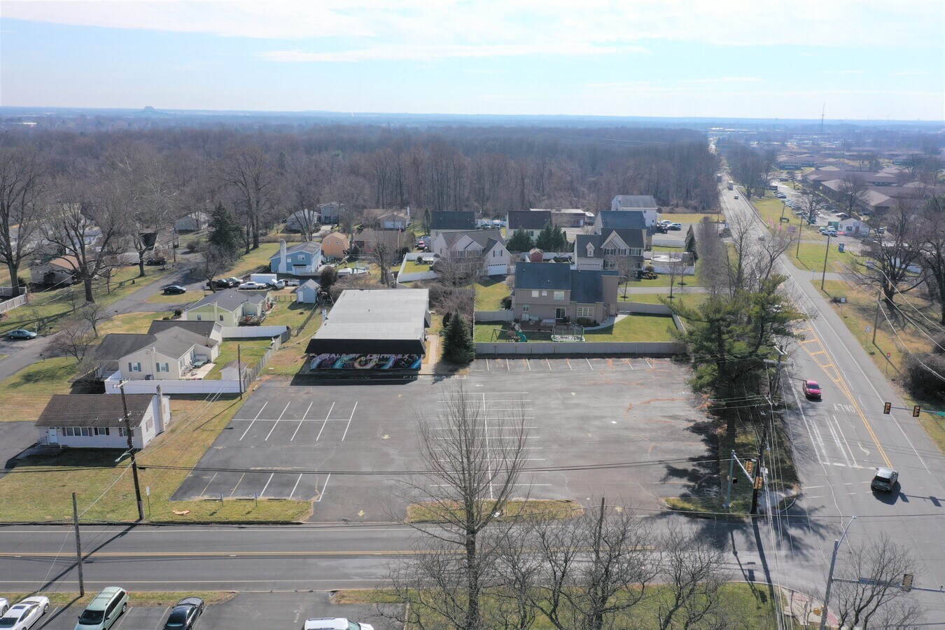 1301 Frosty Hollow Rd, Levittown, PA 19056