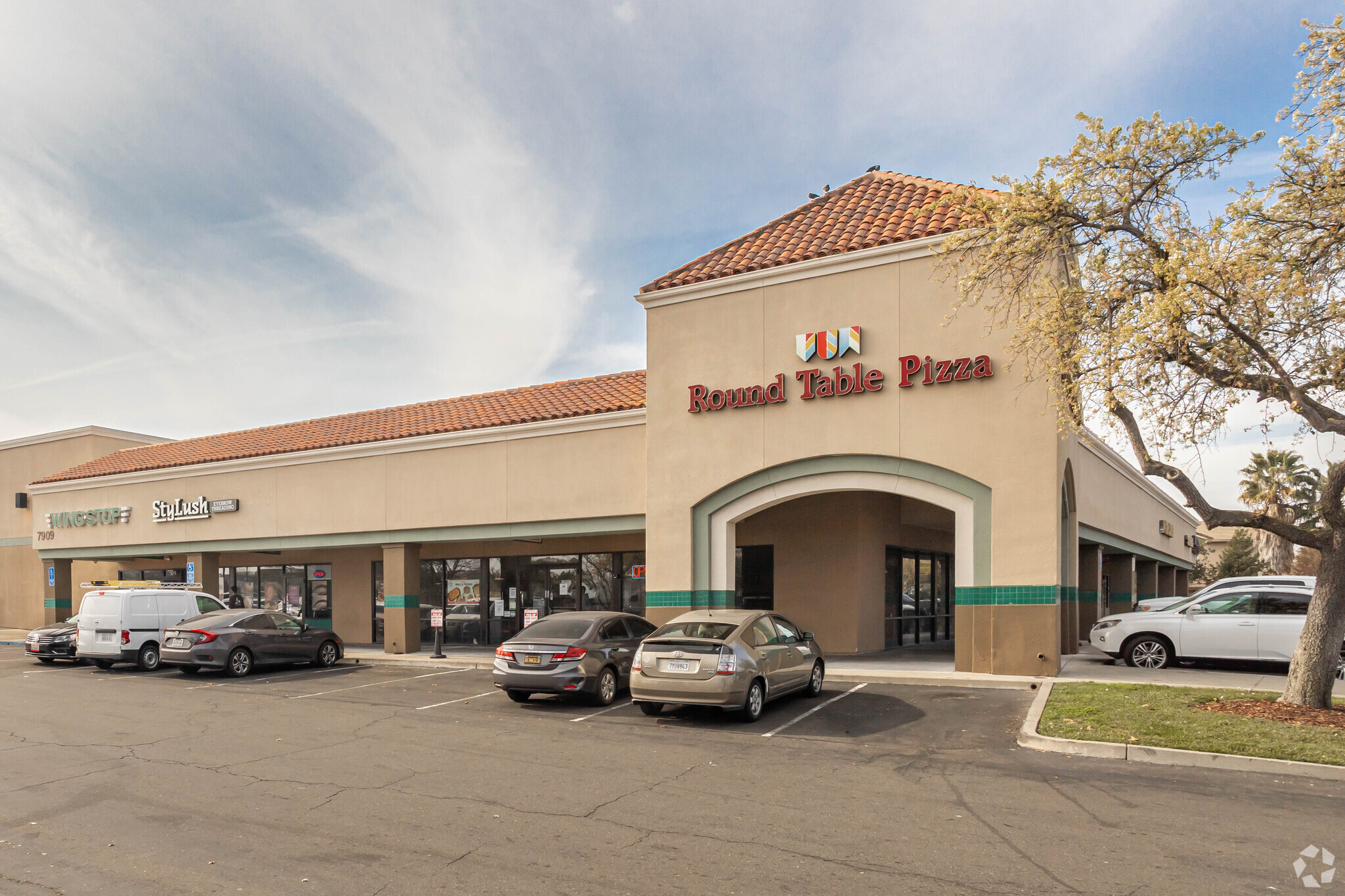 7905-7909 Walerga Rd, Antelope, CA for lease Primary Photo- Image 1 of 6