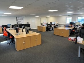 Askew Farm Ln, Grays for lease Interior Photo- Image 2 of 6