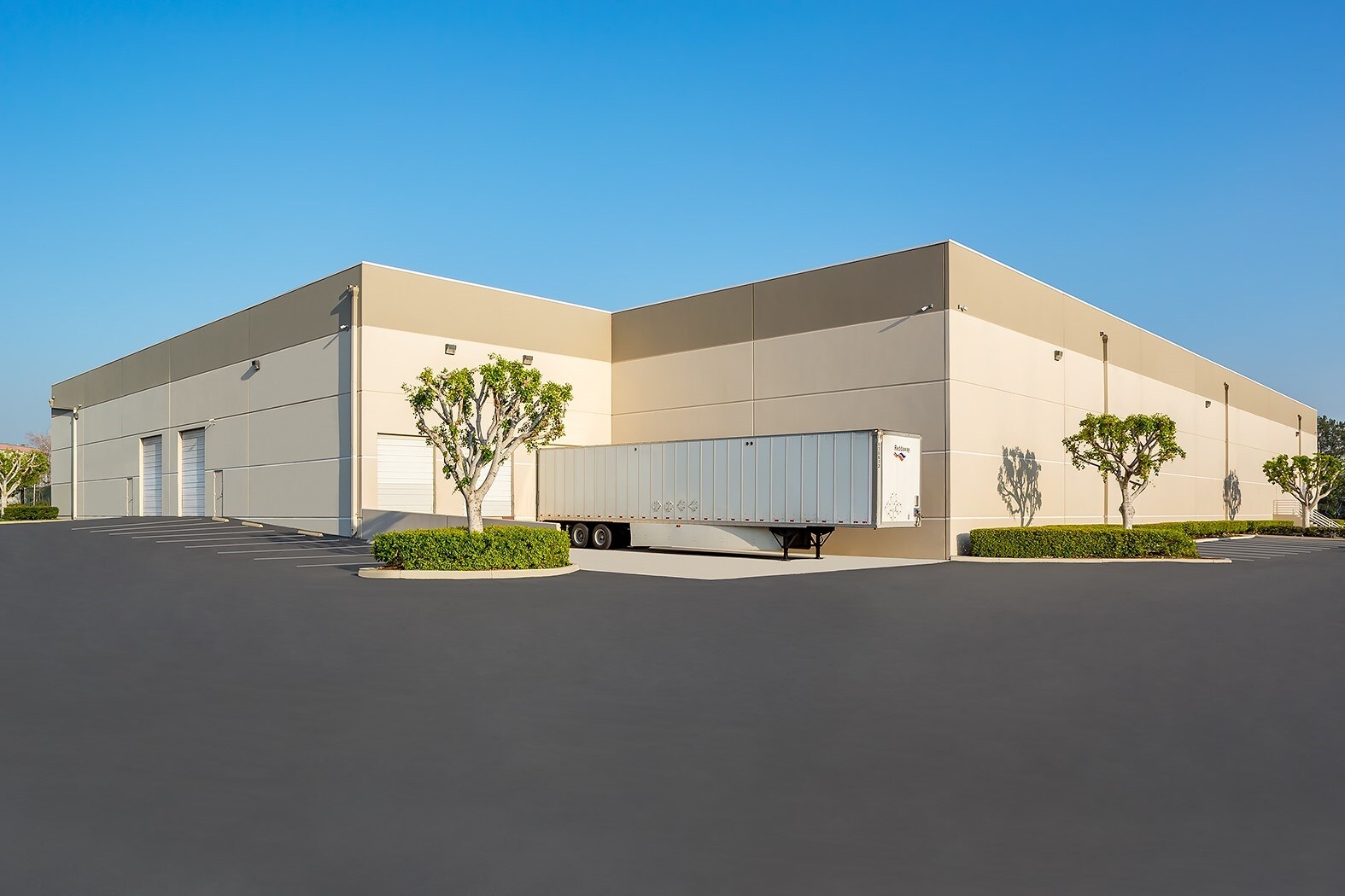 5151-5161 Commerce Dr, Baldwin Park, CA for sale Building Photo- Image 1 of 1