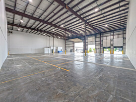 Oak Leaf Industrial Park - Warehouse