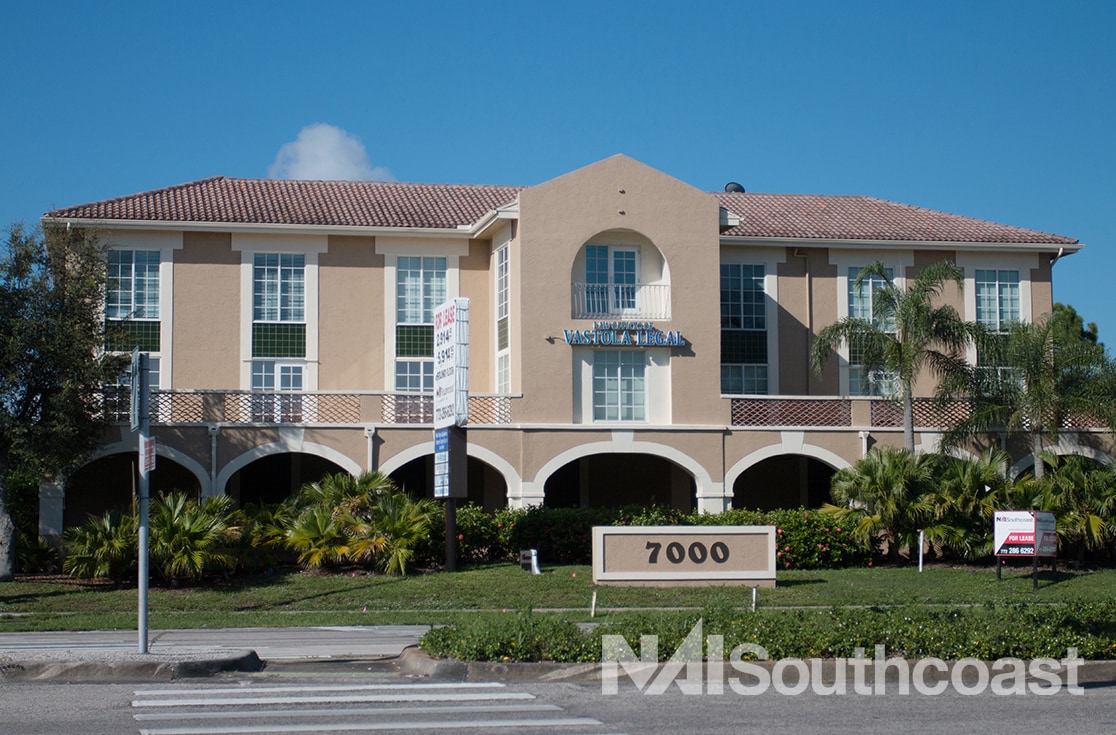 7000 SE Federal Hwy, Stuart, FL for lease Building Photo- Image 1 of 16