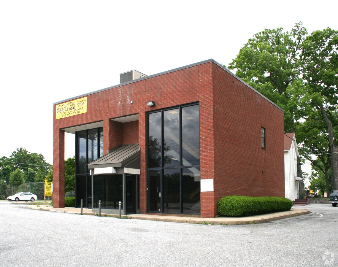 678 Reisterstown Rd, Baltimore, MD 21208 Property Record