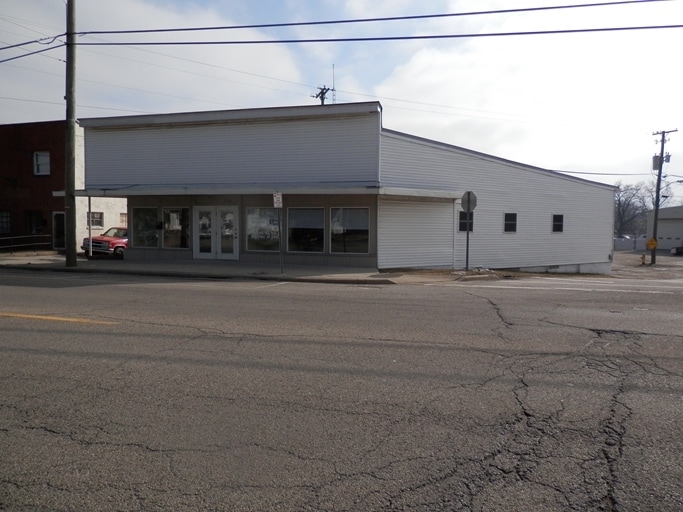 138 E Main St, Hebron, OH for sale - Primary Photo - Image 1 of 1