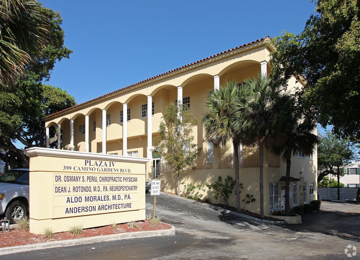 399 Camino Gardens Blvd, Boca Raton, FL 33432