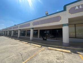 8318 Jones Maltsberger Rd, San Antonio, TX for lease Building Photo- Image 2 of 11