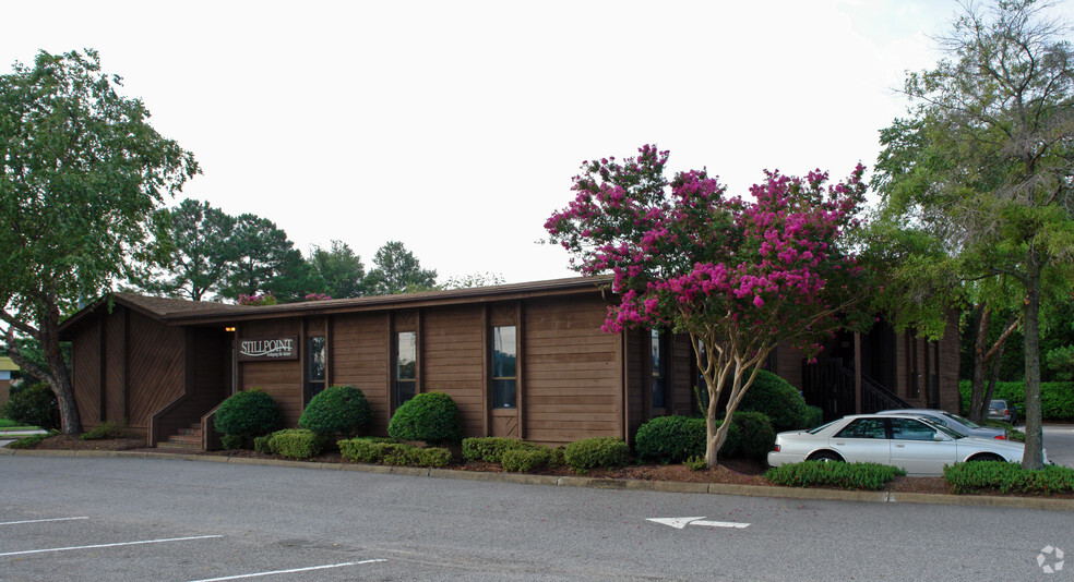 5701 Princess Anne Rd, Virginia Beach, VA for sale - Building Photo - Image 1 of 1