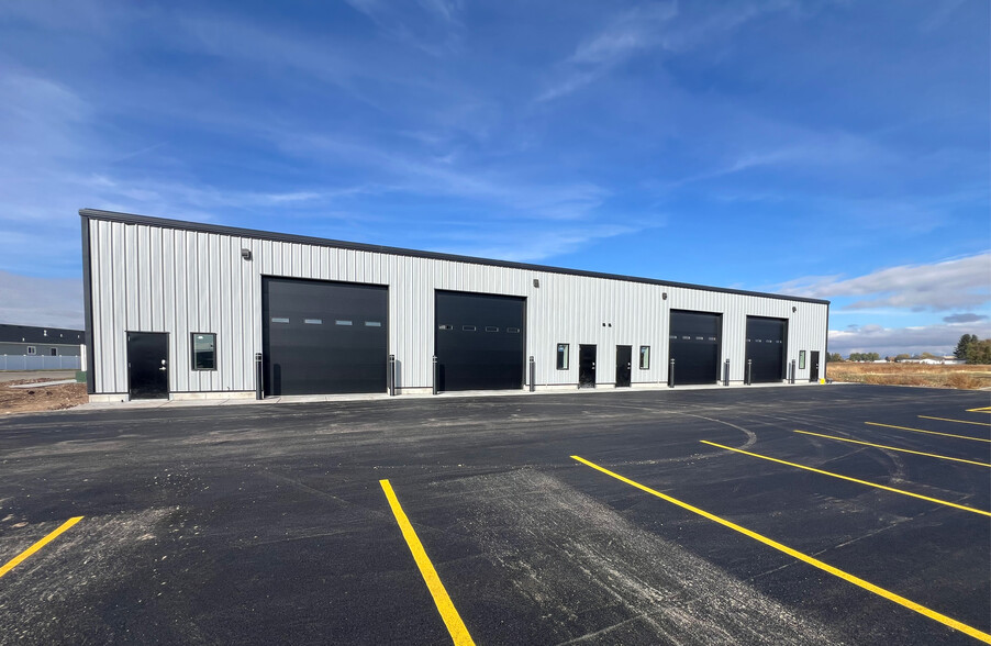 5676 Rammell Rd, Idaho Falls, ID for lease - Building Photo - Image 2 of 3