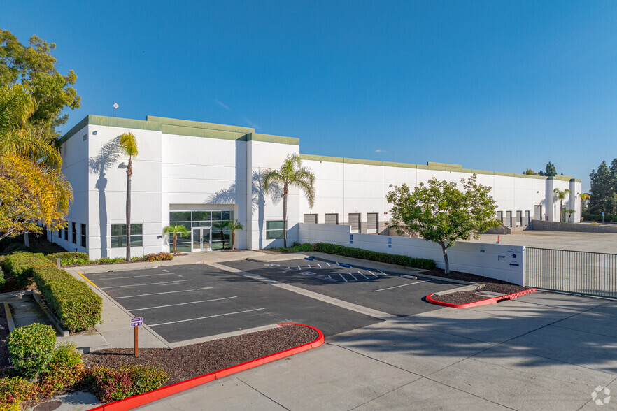 2360 Boswell Rd, Chula Vista, CA for lease - Building Photo - Image 1 of 13