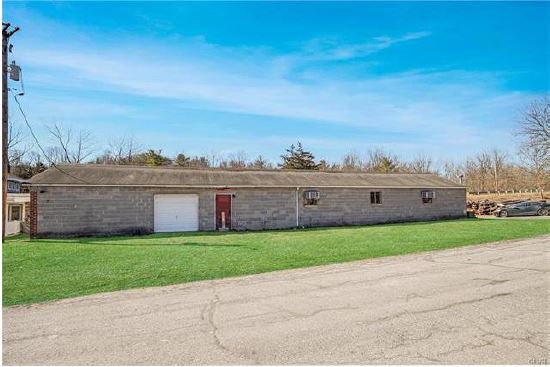 943 Old Bangor Rd, Pen Argyl, PA for sale Primary Photo- Image 1 of 1