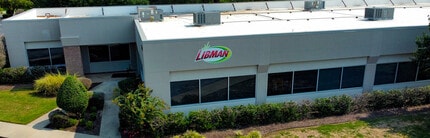 1005 Beau Terre Dr, Bentonville, AR for lease Building Photo- Image 2 of 11