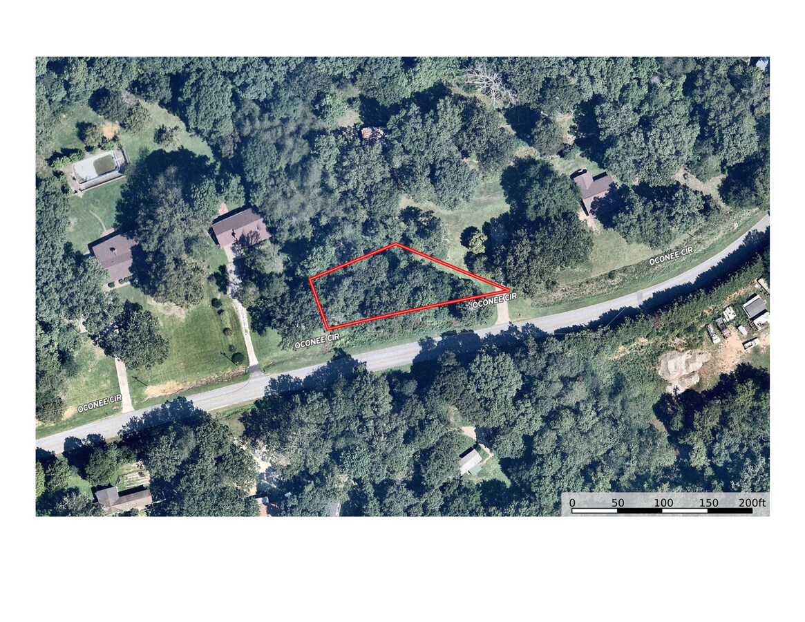 2975 Oconee Circle, Gainesville, GA 30507