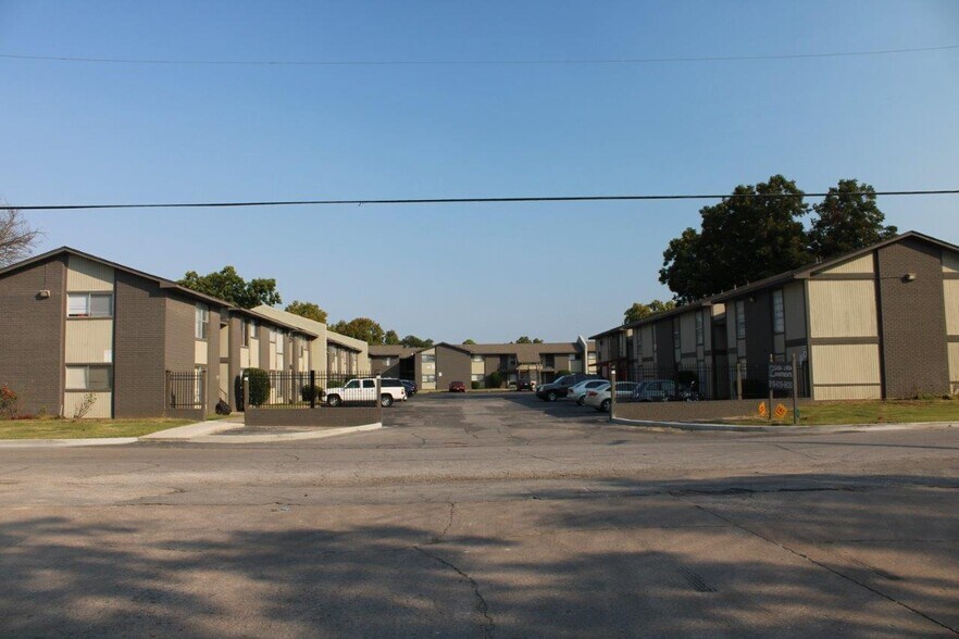 1341 E 62nd St Tulsa Ok 74136 Loopnet Com