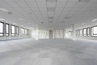 Office in Lyon for lease Interior Photo- Image 1 of 3