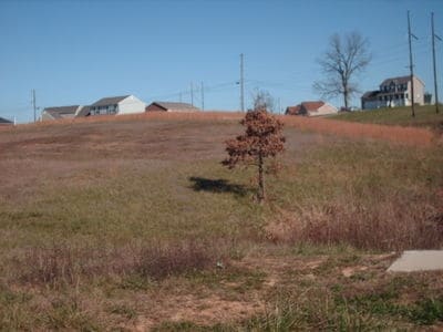 111 Bluebell Cir, Radcliff, KY for sale - Primary Photo - Image 1 of 1