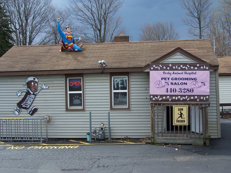 6865 Erie Rd, Derby, NY 14047