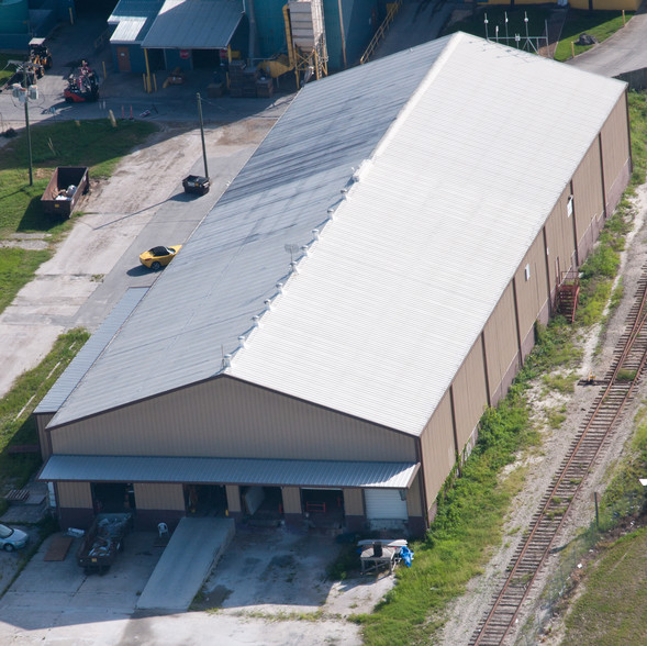 181-185 Sabre Dr, Sebring, FL for lease - Aerial - Image 2 of 2