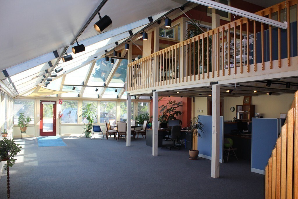 430 Maple St, Danvers, MA for lease Interior Photo- Image 1 of 25