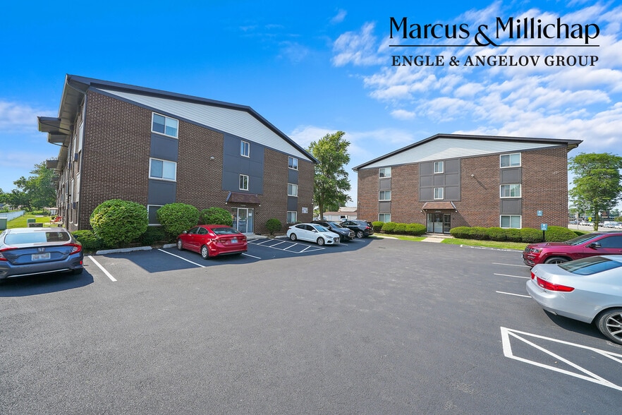 10370 Ridgeland Ave, Chicago Ridge, IL for sale - Primary Photo - Image 1 of 1