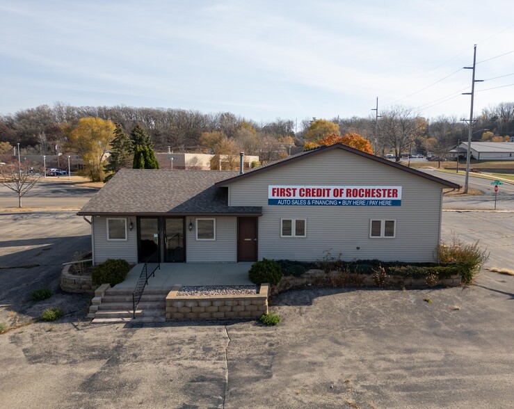 1245 Eastgate Dr SE, Rochester, MN for lease - Building Photo - Image 2 of 17