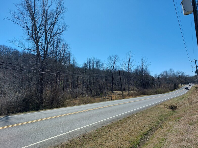 1801 Franklin st, Rocky Mount, VA for sale - Building Photo - Image 2 of 9