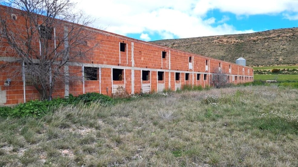 Land in Almonacid de la Cuba for sale - Building Photo - Image 1 of 10