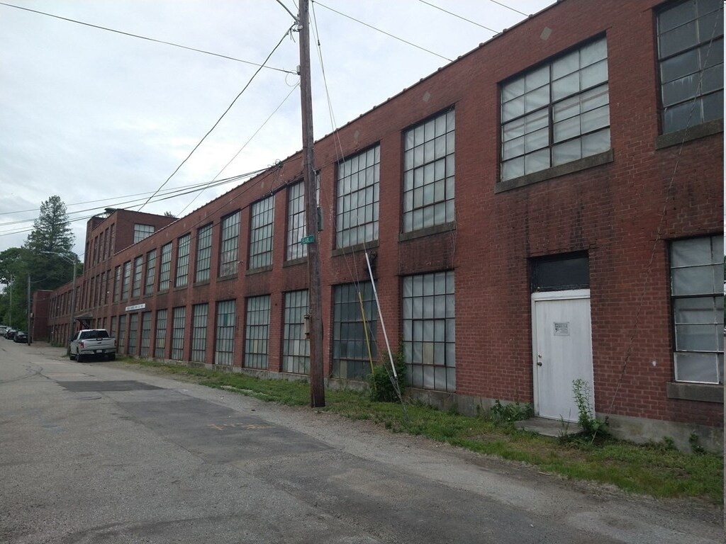 21 Pearl St, Webster, MA for sale Primary Photo- Image 1 of 1