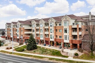 More details for 302-376 Junction Rd, Madison, WI - Retail for Lease