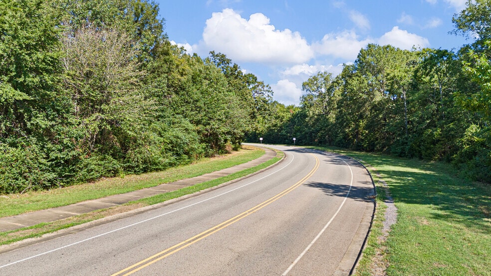 Fairway park, Russellville, AR for sale - Building Photo - Image 3 of 11