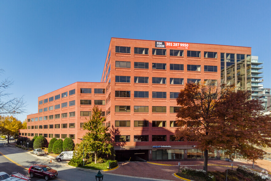 7700 Old Georgetown Rd, Bethesda, MD for lease - Building Photo - Image 1 of 18