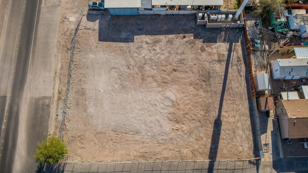 721 E Lake Mead Pkwy, Henderson, NV for lease - Building Photo - Image 3 of 24