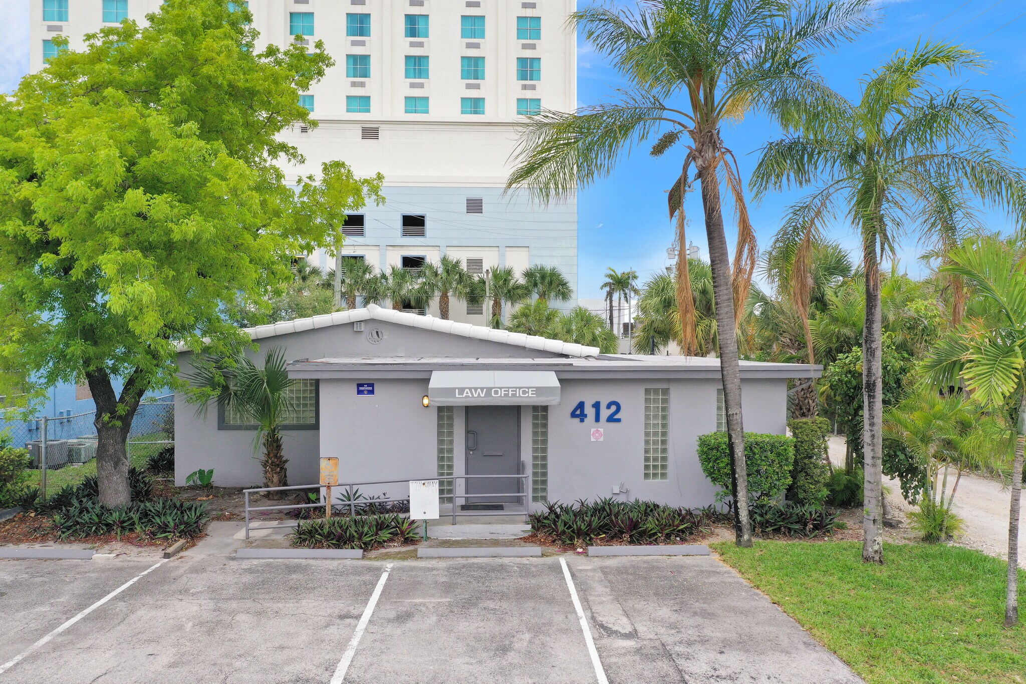412 SE 23rd St, Fort Lauderdale, FL for sale Primary Photo- Image 1 of 1
