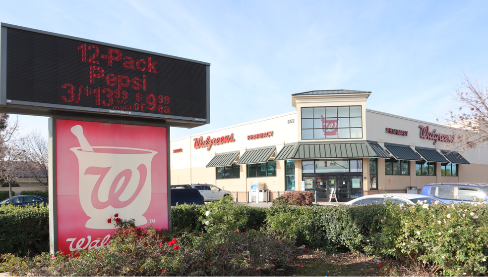 852 E Manning Ave, Reedley, CA 93654 - Former Walgreens | LoopNet