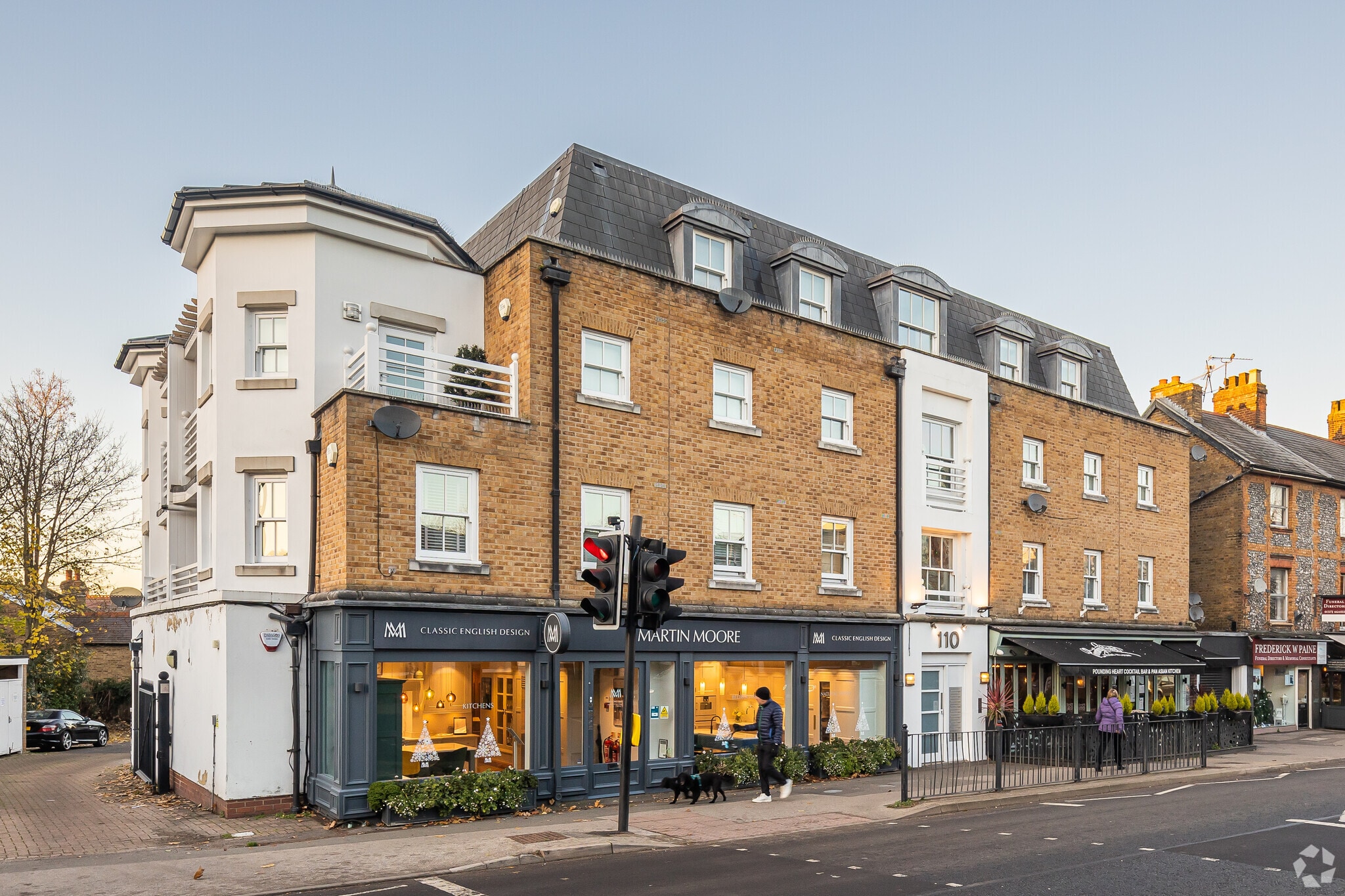 110 High St, Esher for sale Primary Photo- Image 1 of 1