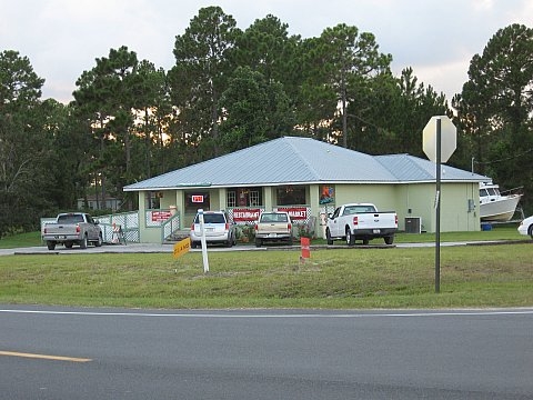 6991 SW State Road 24, Cedar Key, FL for sale Primary Photo- Image 1 of 1